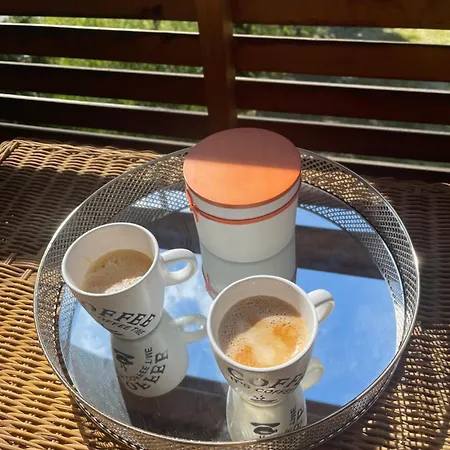 Morgensonne - Sonniger Bergblick über Apartamento