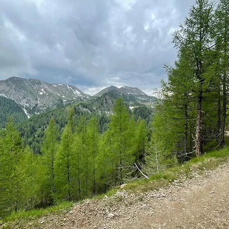 Morgensonne - Sonniger Bergblick über * Bad Kleinkirchheim
